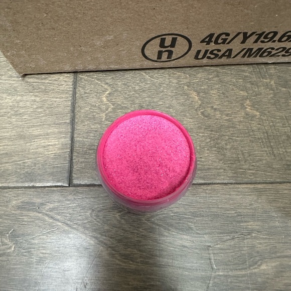 UZU dipping powder 6 bottles (2oz) - Picture 7 of 9